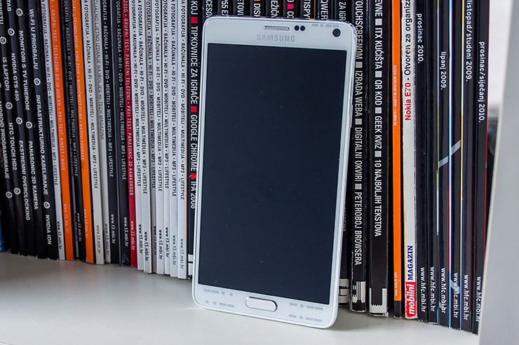 Samsung Galaxy Note 4 (3).jpg